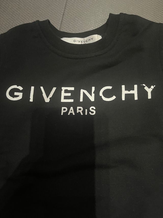 Sudadera Givenchi 2 3 años 