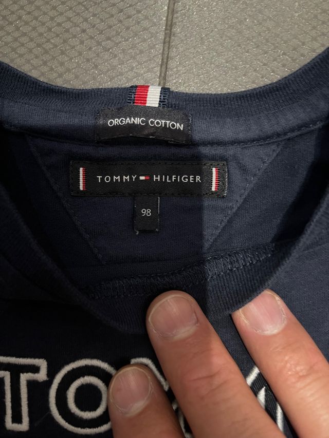 Camiseta larga tommy 2 3 años 