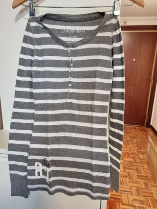 Camiseta Aeropostale Talla S de segunda mano por 6 EUR en Vitoria-Gasteiz  en WALLAPOP
