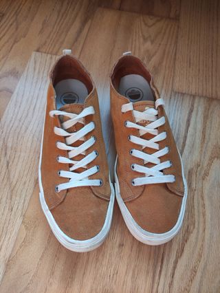 Zapatillas deportivas Pull \u0026amp; Bear mujer 41 de segunda mano por 20 EUR  en Pontevedra en WALLAPOP