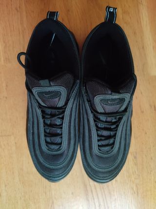 Nike Air Max 97 talla 44 nuevas de segunda mano por 29,95 EUR en  Compostilla en WALLAPOP