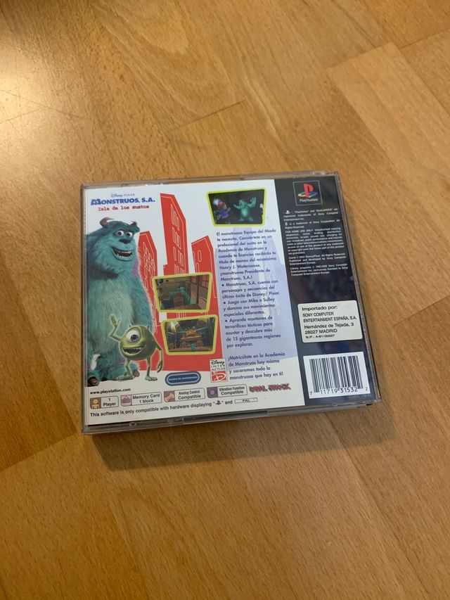 Monstruos S.A. La Isla de los Sustos Playstation 