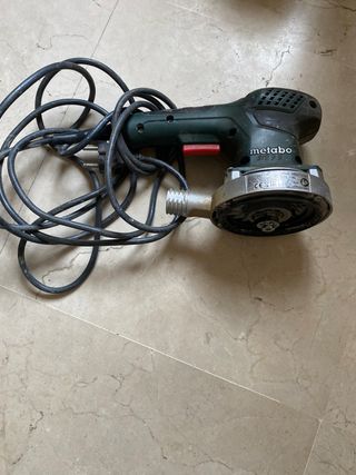 Lijadora orbital metabo de segunda mano por 35 EUR en Alcalá de Guadaíra en  WALLAPOP