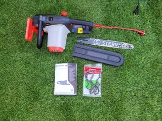 Motosierra eléctrica Sterwins de segunda mano por 40 EUR en Camarma de  Esteruelas en WALLAPOP