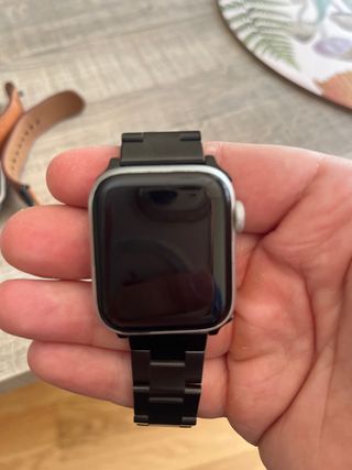 Apple watch series 5 40 mm de segunda mano por 220 EUR en Blanes en WALLAPOP