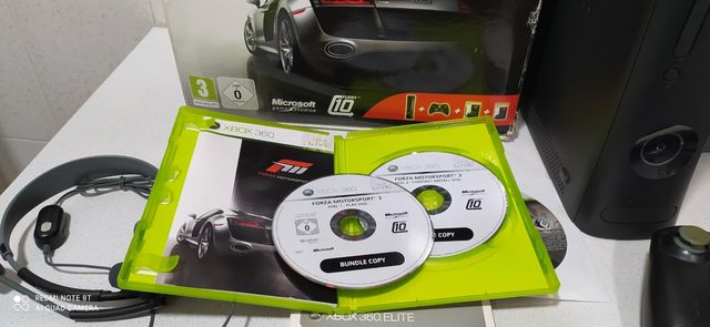 XBOX 360 ELITE 120 GB CON LA SUA SCATOLA ORIGINALE.