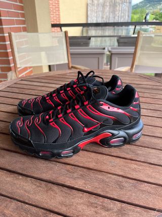 Nike Tn Air max plus de segunda mano por 130 EUR en Olaz de Egües en  WALLAPOP