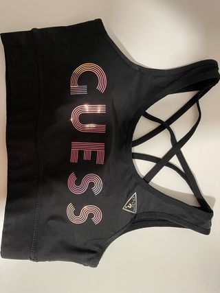 Ropa deportiva Guess de segunda mano en WALLAPOP
