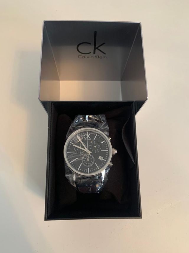 Reloj Calvin Klein  crono cuarzo movimiento Suizo