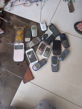Telefonos de segunda mano por 20 EUR en Navalmoral de la Mata en WALLAPOP