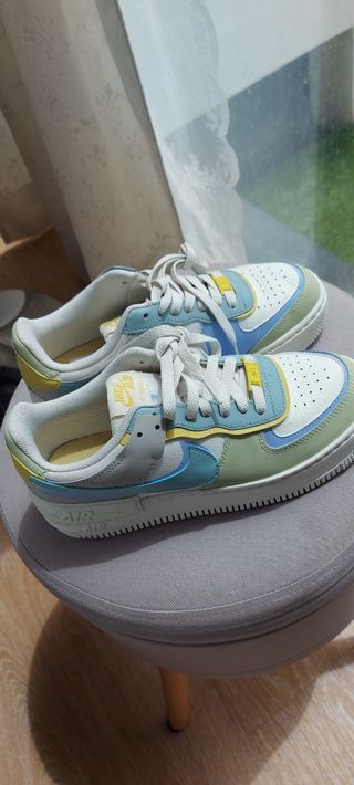 NIKE AIR FORCE 38.5 originales de segunda mano por 80 EUR en Molina de  Segura en WALLAPOP