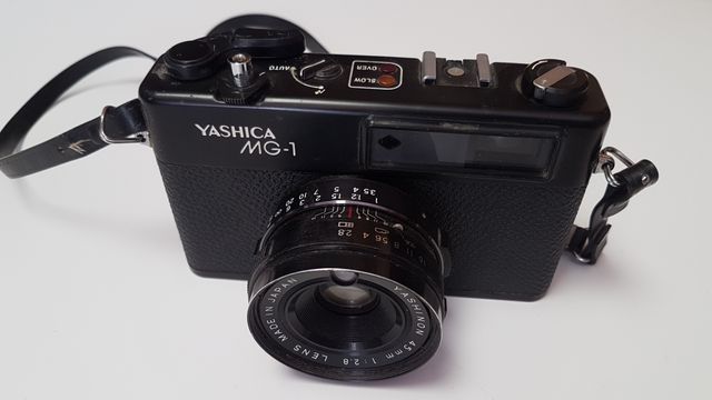 Yashica MG-1