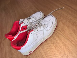 Zapatilla nike Air force 1 Talla 38- 38,5 de segunda mano por 13 EUR en  Madrid en WALLAPOP