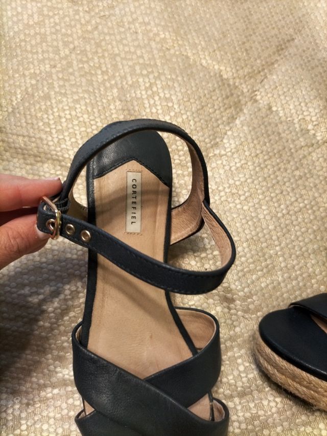 Sandalias de cuero Cortefiel