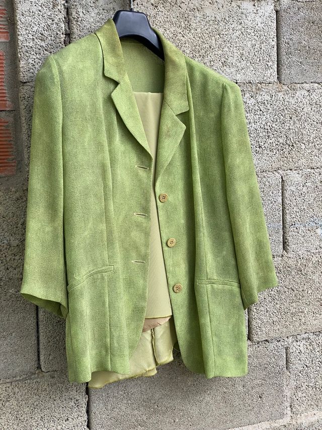 Traje verde  de diario