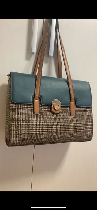 Bolso cuadros vestir Parfois de segunda mano por 25 EUR en Zaragoza en  WALLAPOP