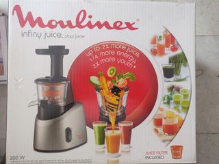 Licuadora Infiny Juice Moulinex - Nueva de segunda mano por 75 EUR en  Madrid en WALLAPOP
