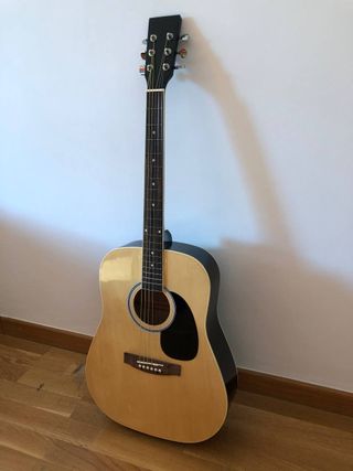 Las 5 mejores Guitarras Acústicas Baratas de 2022