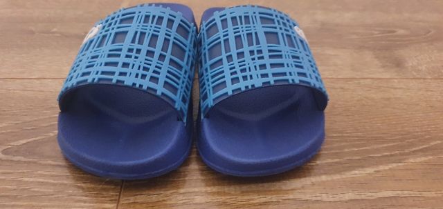 chanclas de baño niño talla 32