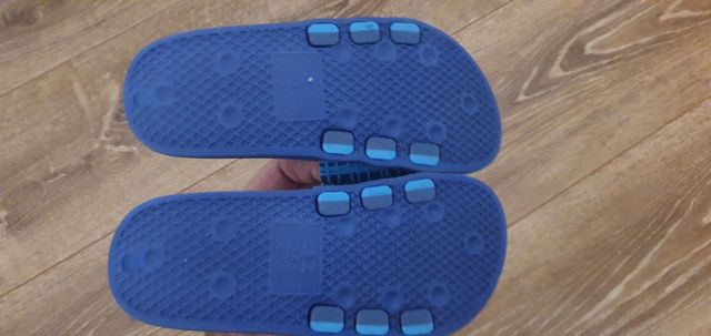 chanclas de baño niño talla 32