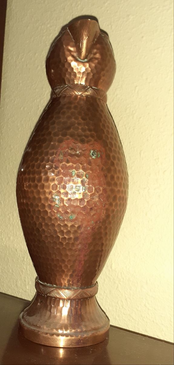 antigua jarra de cobre