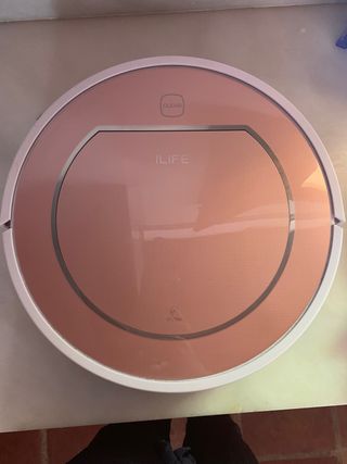 Robot aspirador y fregasuelos de segunda mano por 115 EUR en Partida Tosals  en WALLAPOP