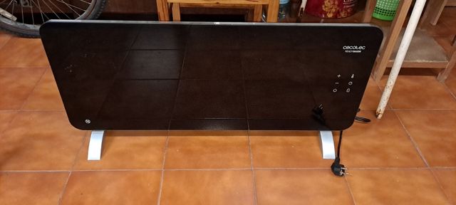 Estufa cecotec con wifi 2000w