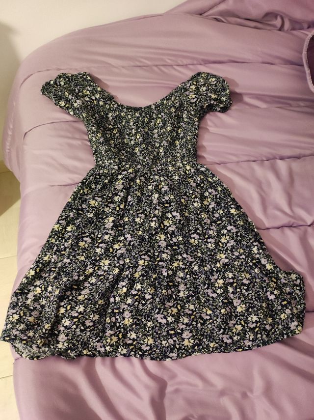 vestido hollister XS