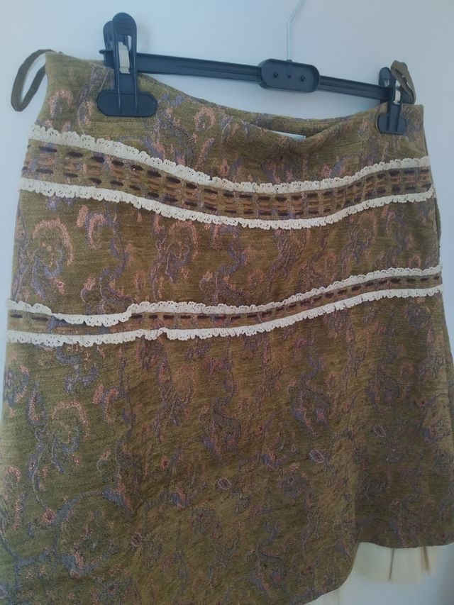 Falda Elegante Tul y Encaje