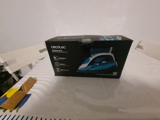 Plancha de Vapor Cecotec Force Titanium 450 de segunda mano por 15 EUR en  Ontinyent en WALLAPOP