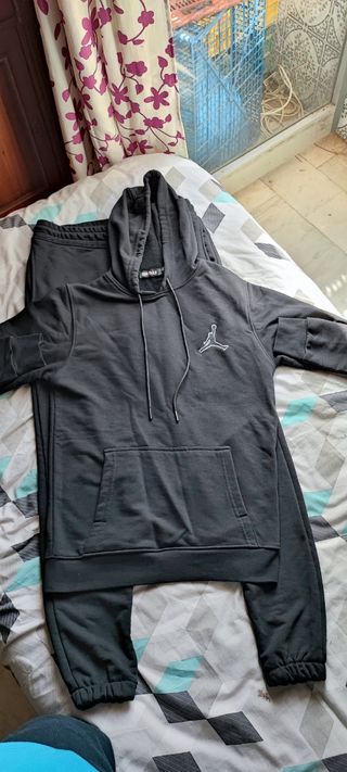 Chandal nike air Jordan de segunda mano por 60 EUR en Ciempozuelos en  WALLAPOP
