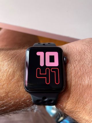 Iwacht s3 Nike 42mm de segunda mano por 200 EUR en Getafe en WALLAPOP