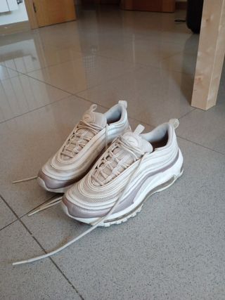 Nike Air Max 97 de segunda mano por 40 EUR en Illescas en WALLAPOP