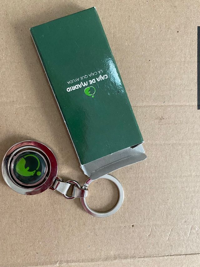 Llavero vintage caja Madrid