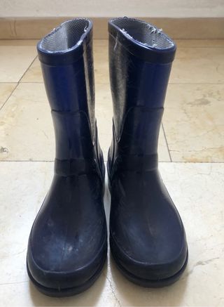Botas de agua de segunda mano por 6 EUR en Torrent en WALLAPOP