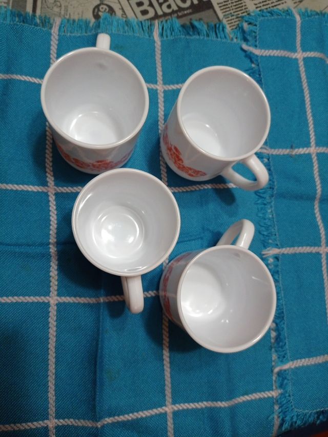 4 Tazas grandes ARCOPAL flores vintage