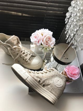Converse cuña de segunda mano en WALLAPOP ملعقة العسل الخشبية Converse cuña de segunda mano en WALLAPOP ملعقة العسل الخشبية
