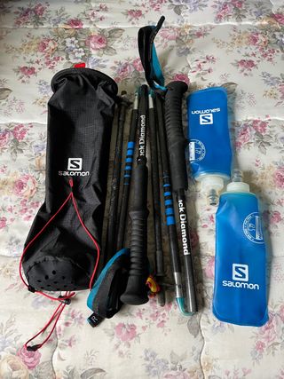 Porta bastones salomon y bastones Black Diamond de segunda mano por 50 EUR  en Madrid en WALLAPOP