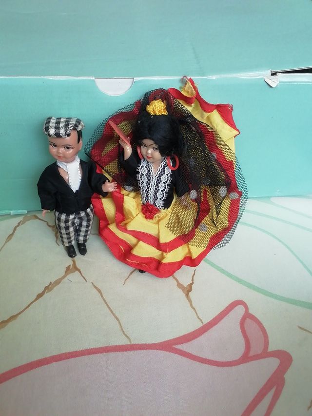 pareja de muñecos vintage