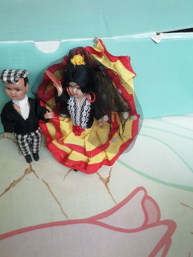 pareja de muñecos vintage