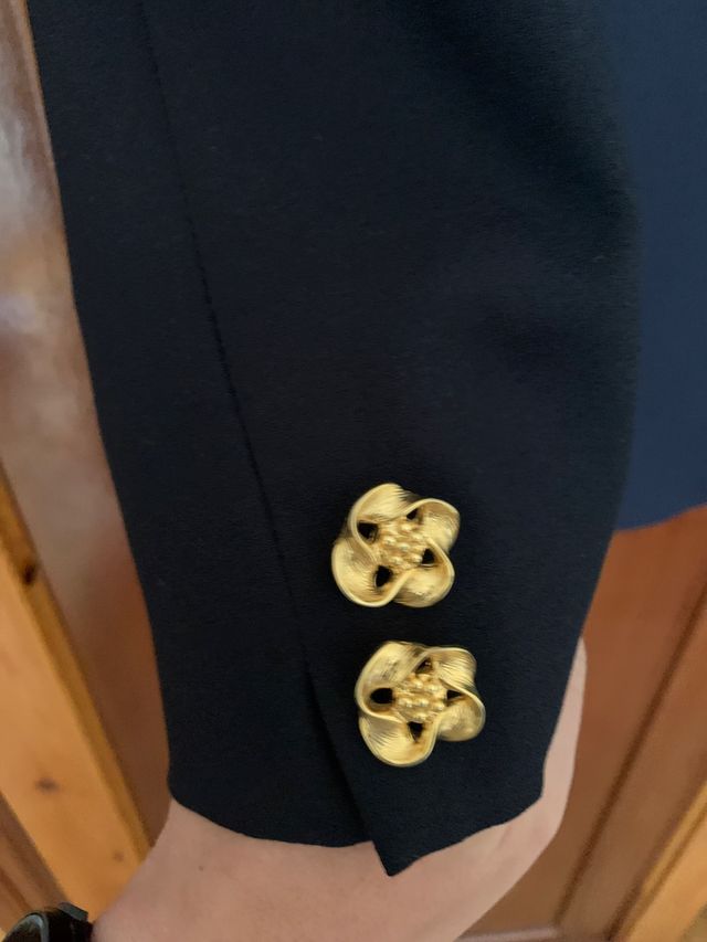 Traje chaqueta y falda