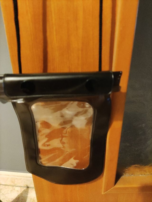 Funda anti lluvia para móvil nueva