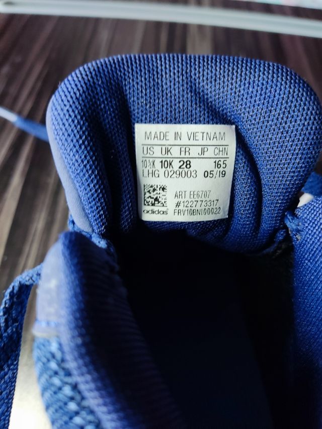 Botines Adidas caña media 28