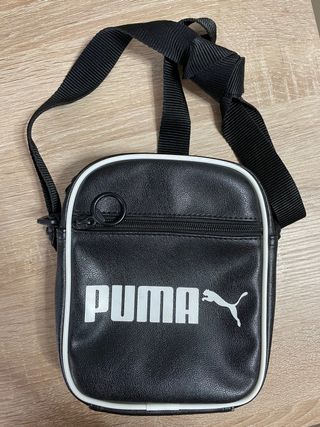 Bolso puma hombre bandolera de segunda mano por 20 EUR en Madrid en WALLAPOP