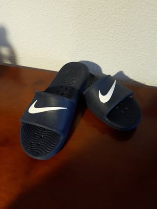 Negras de Chanclas para Mujer de Nike | FASHIOLA.es