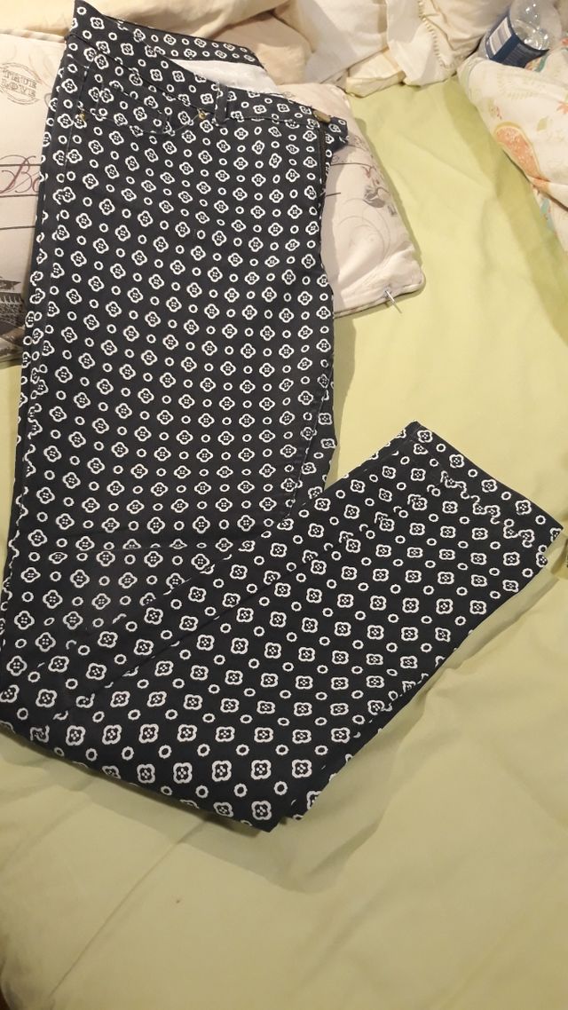 pantalon azul y blanco talla 44