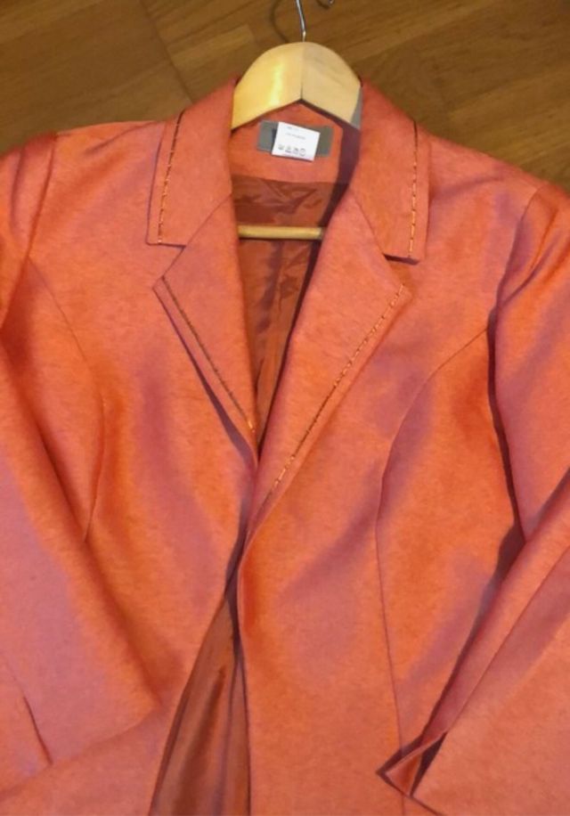 Traje de chaqueta con falda