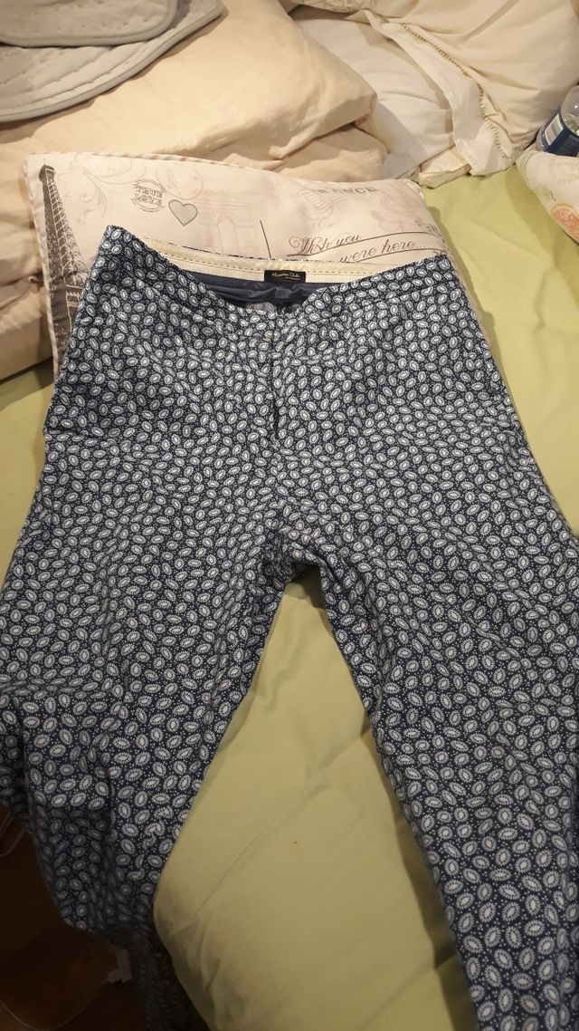 pantalon  azul y blanco fino 