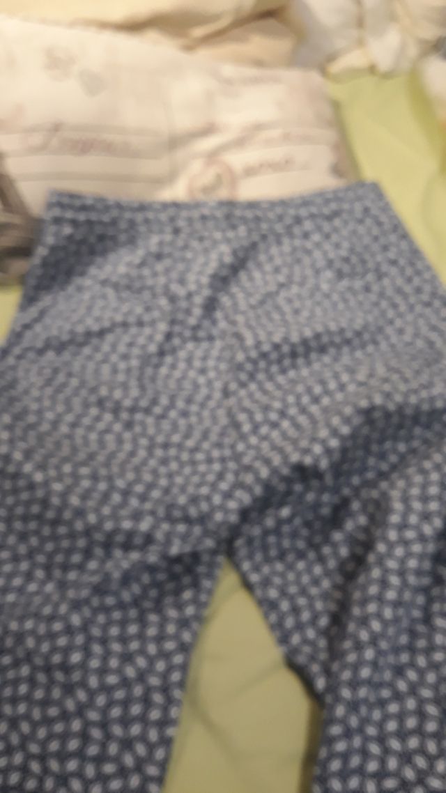 pantalon  azul y blanco fino 