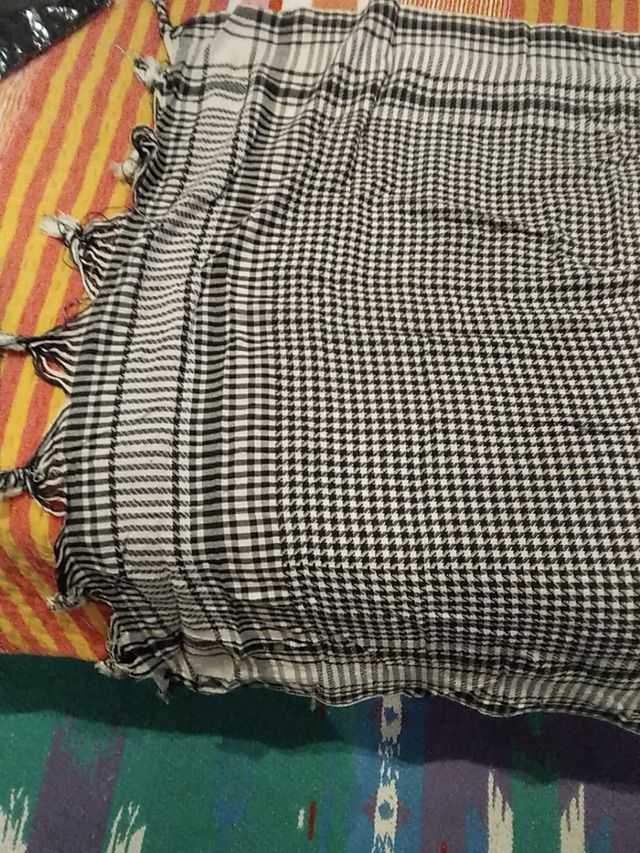 Pañuelo "Palestino" muy grande con borlas